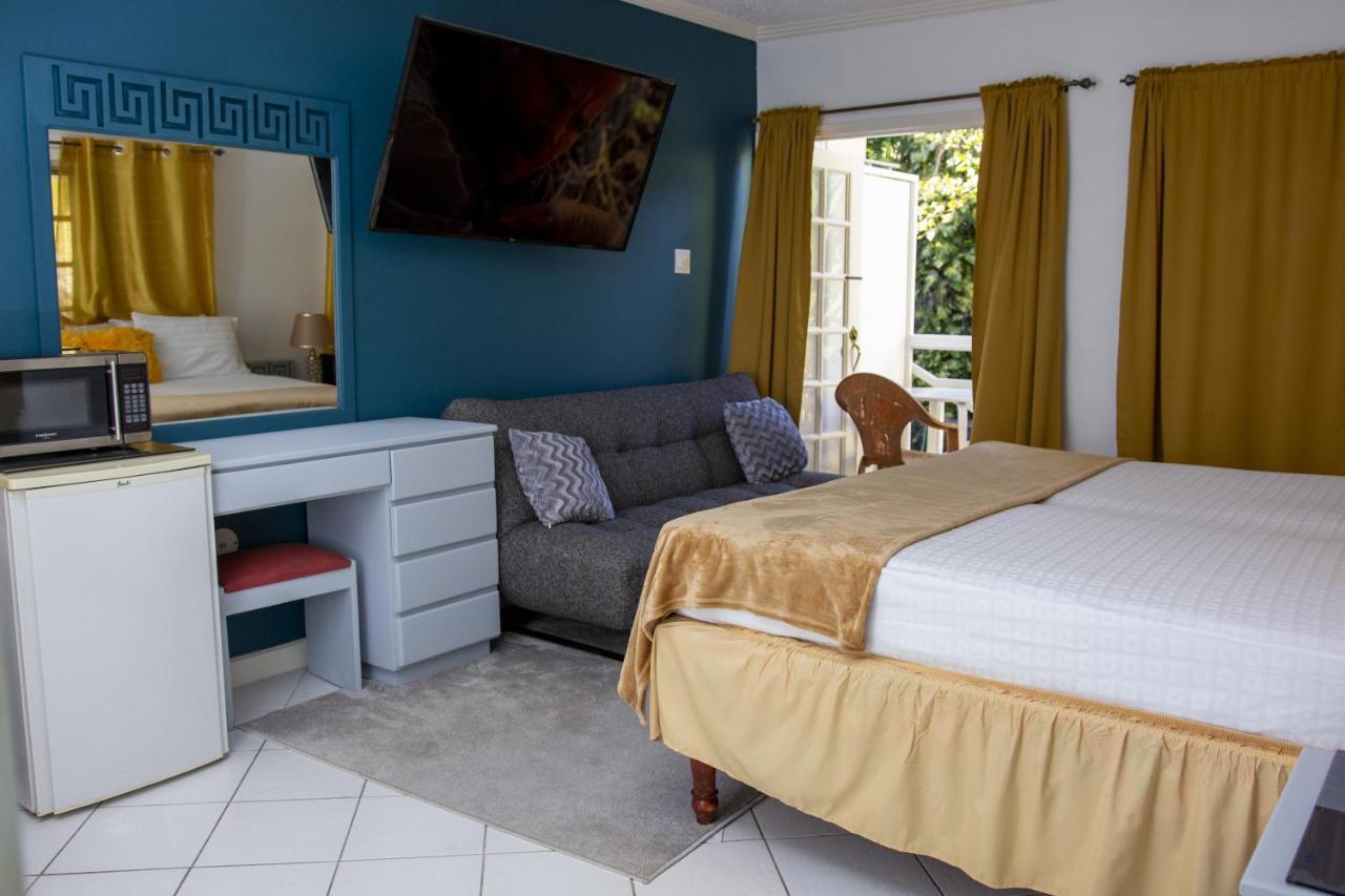 E 20 Mystic Ridge ocho Rios Lägenhet Exteriör bild